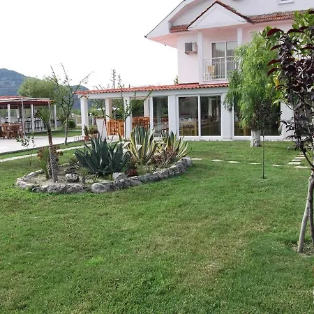 Yavuz Szálloda 3*